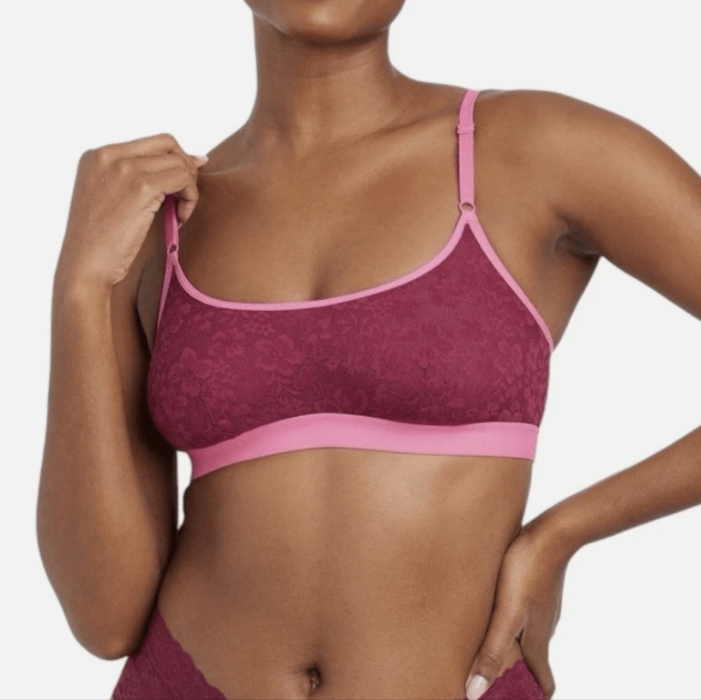 Auden Lightly Line Scoop Neck Lace Bralette NWOT